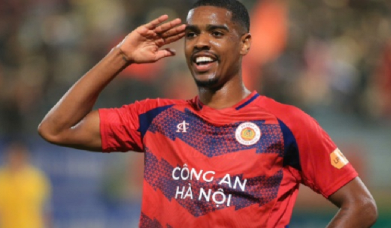 ngoai-binh-thong-tri-cuoc-dua-vua-pha-luoi-v-league-2025-2026